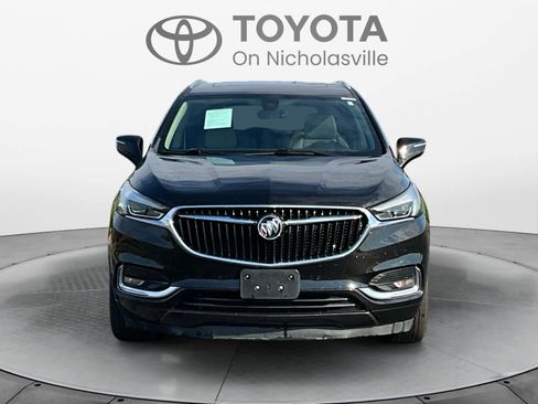 Used 2020 Buick Enclave Premium w/ Sun and Sites Package image 9
