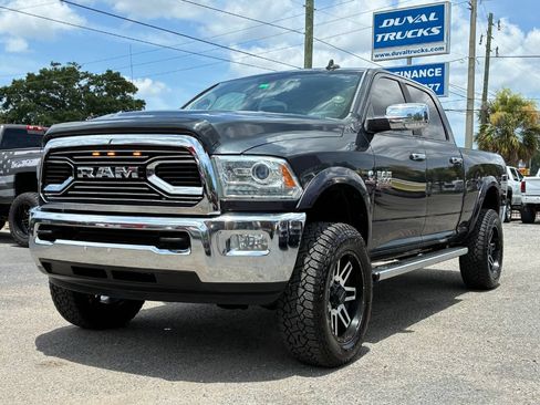 Used 2014 RAM 2500 Laramie w/ Convenience Group AWD/4WD image 1