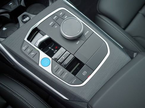 New 2026 BMW i4 eDrive40 w/ Parking Assistance Package image 18