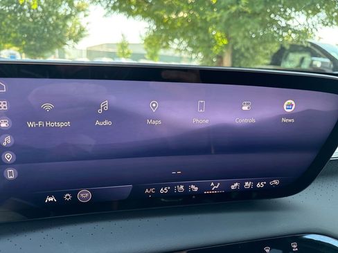 New 2026 Buick Enclave Avenir w/ Super Cruise Package FWD image 31