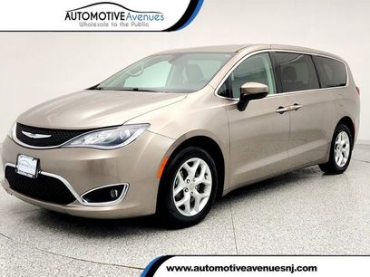 Used 2017 Chrysler Pacifica Touring Plus w/ Tire & Wheel Group