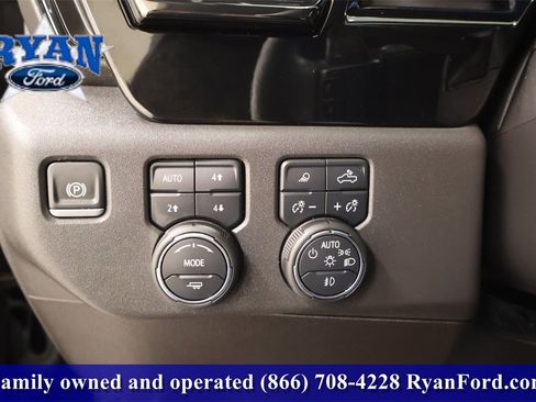 Used 2024 Chevrolet Silverado 1500 ZR2 image 29