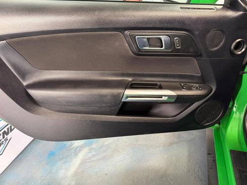 Used 2019 Ford Mustang Coupe w/ Equipment Group 101A RWD image 11