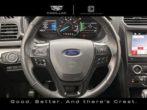 Used 2018 Ford Explorer XLT w/ Equipment Group 202A image 12
