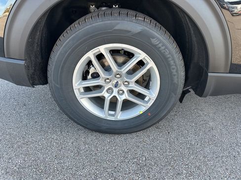 New 2026 Ford Explorer Active w/ Active Comfort Package image 43