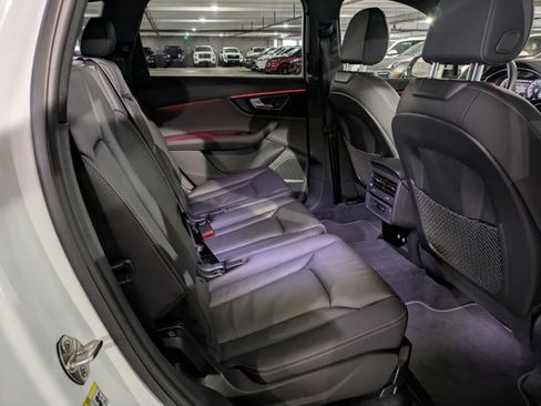 Certified 2025 Audi Q7 3.0T Premium Plus image 20