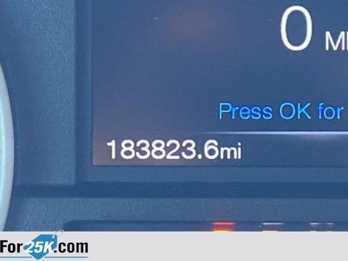 Used 2018 Ford F150 XLT w/ Equipment Group 302A Luxury AWD/4WD image 12