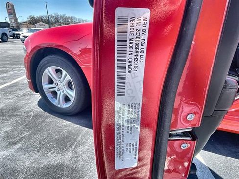 Used 2022 Dodge Charger SXT w/ Leather Interior Group image 9