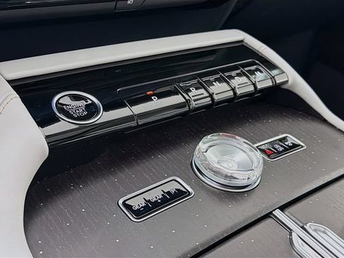 New 2026 Lincoln Navigator L Black Label AWD/4WD image 17