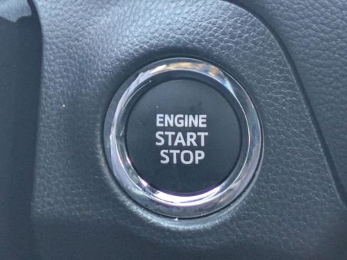 Used 2023 Toyota RAV4 Limited image 17