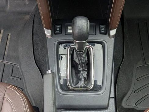 Used 2018 Subaru Forester 2.5i Touring w/ Popular Package #3B image 15