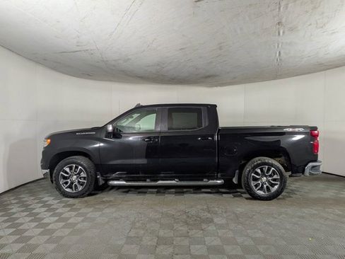 Certified 2022 Chevrolet Silverado 1500 LT w/ All Star Edition Plus image 3