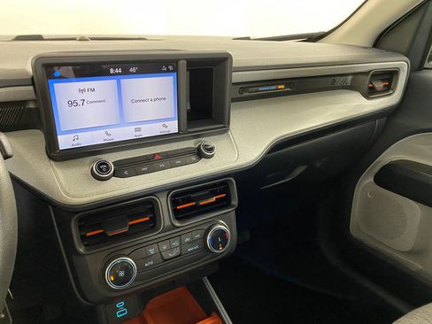 Used 2023 Ford Maverick XLT image 24