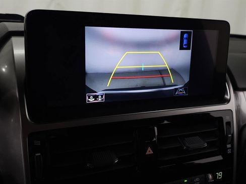 Used 2023 Lexus GX 460 Premium image 29