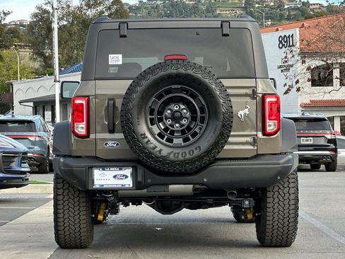 New 2026 Ford Bronco Big Bend w/ Black Diamond Package image 4