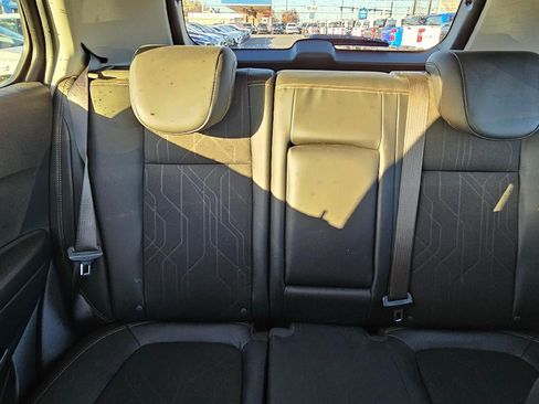 Used 2022 Chevrolet Trax LT w/ Driver Confidence Package image 11