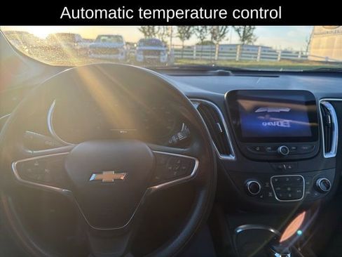 Used 2020 Chevrolet Malibu LT image 14