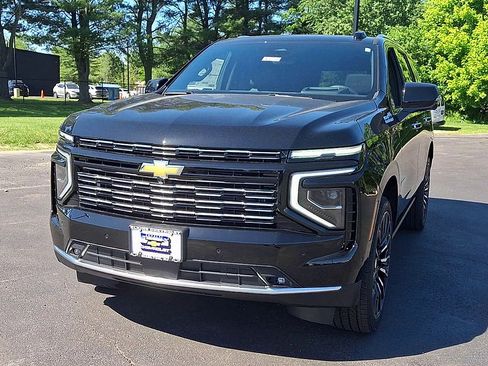 New 2026 Chevrolet Tahoe High Country AWD/4WD image 6