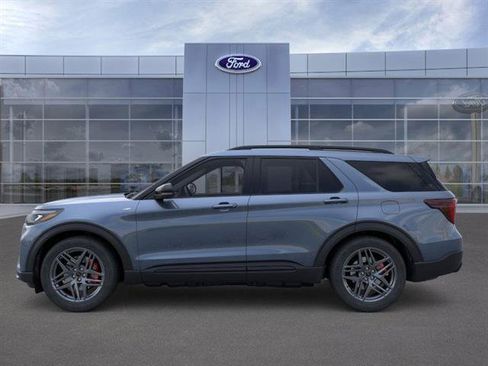 New 2026 Ford Explorer ST-Line w/ ST-Line Street Pack image 3