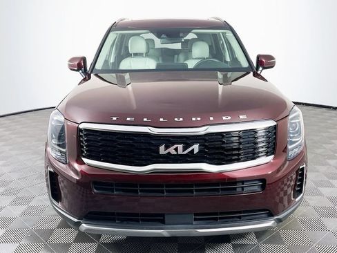 Used 2022 Kia Telluride S AWD/4WD image 3