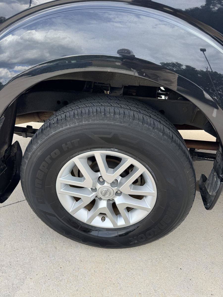 Used 2019 Nissan Frontier SV w/ Value Truck Package RWD image 21