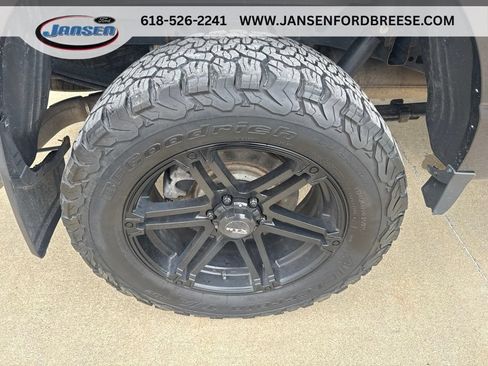 Used 2023 Ford F150 Lariat w/ FX4 Off-Road Package AWD/4WD image 8