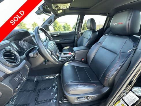Used 2023 Toyota Tacoma TRD Pro AWD/4WD image 18