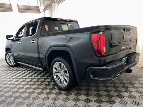 Certified 2022 GMC Sierra 1500 Denali w/ Denali Premium Package AWD/4WD image 54