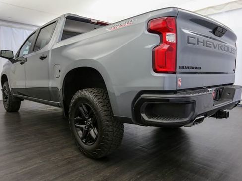 Used 2021 Chevrolet Silverado 1500 LT Trail Boss w/ Convenience Package II AWD/4WD image 31