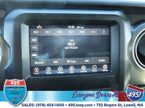 Used 2023 Jeep Wrangler Unlimited w/ Cold Weather Group AWD/4WD image 20