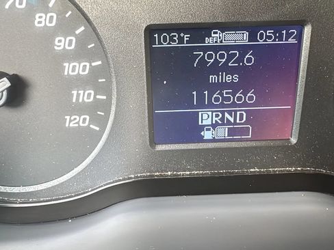 Used 2021 Freightliner Sprinter 2500 RWD image 15