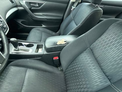 Used 2017 Nissan Altima 2.5 SV FWD image 14