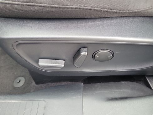 Used 2024 Ford Escape Active FWD image 22