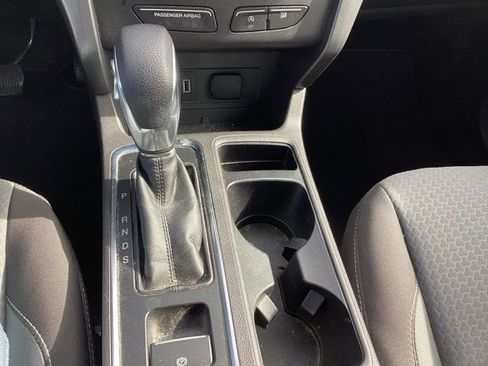 Used 2019 Ford Escape SE FWD image 33