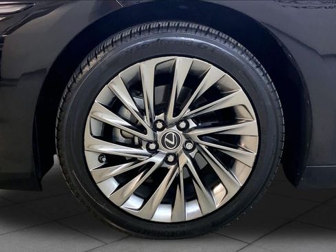 Used 2024 Lexus ES 350 Ultra Luxury FWD image 10