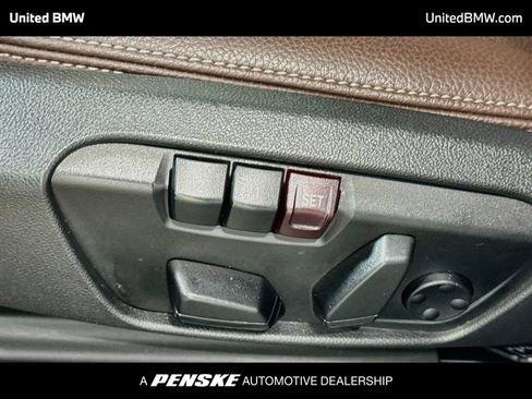 Used 2021 BMW X1 sDrive28i w/ Premium Package FWD image 11