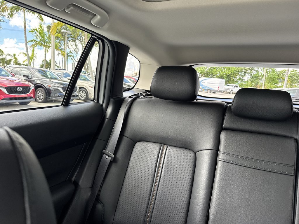 Used 2025 MAZDA CX-50 AWD 2.5 S w/ Premium Plus Pkg image 17