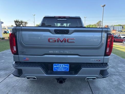 Used 2025 GMC Sierra 1500 AT4 w/ AT4 Premium Package AWD/4WD image 6