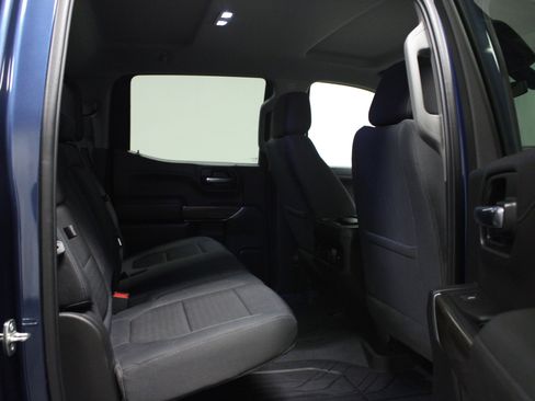 Used 2019 Chevrolet Silverado 1500 LT Trail Boss image 14