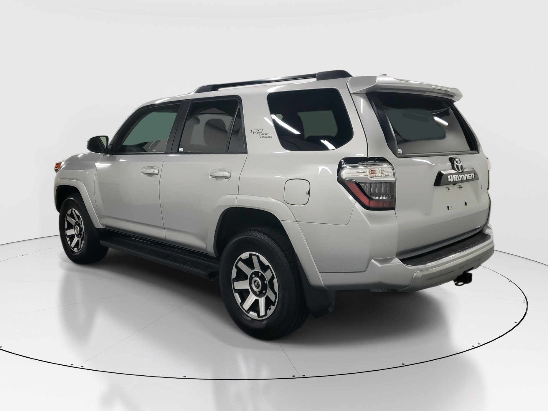 Used 2021 Toyota 4Runner TRD Off-Road AWD/4WD image 6
