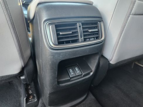 Used 2021 Honda CR-V Touring image 18