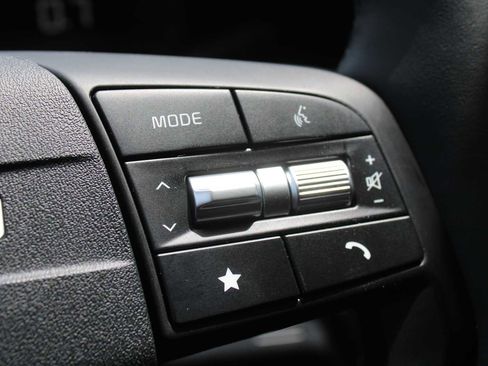 New 2026 Kia Sportage EX image 57