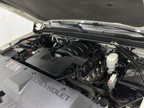 Used 2015 Chevrolet Tahoe LTZ AWD/4WD image 29