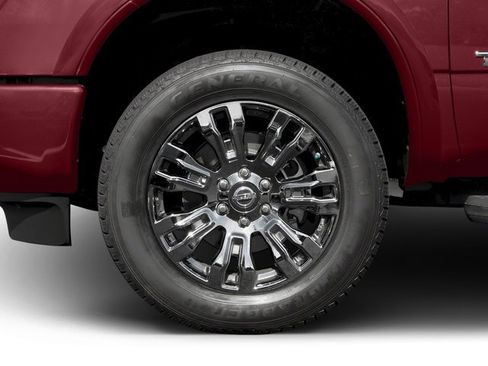 Used 2016 Nissan Titan Platinum Reserve AWD/4WD image 13