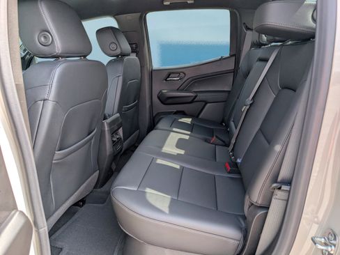 New 2026 GMC Canyon Elevation w/ Convenience Package RWD image 14