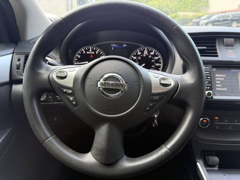 Used 2019 Nissan Sentra S FWD image 29