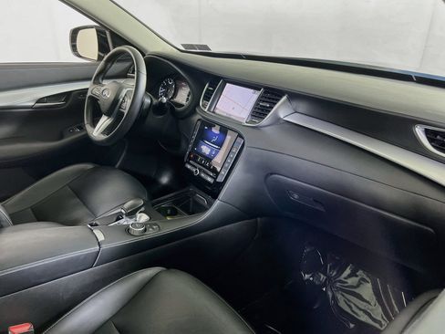 Used 2019 INFINITI QX50 Essential w/ Premium Heat Package AWD/4WD image 29