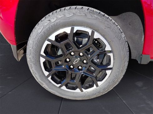 New 2026 Chevrolet Colorado Z71 w/ Technology Package image 14