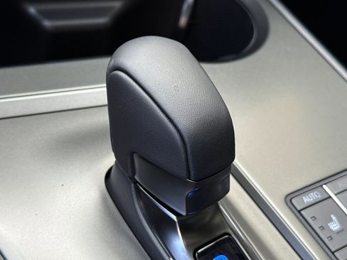 New 2026 Lexus UX 300h FWD image 14