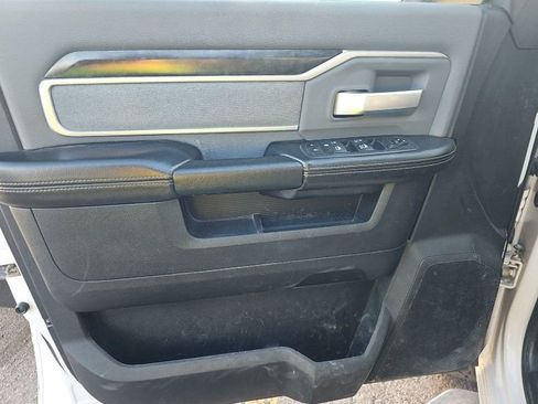 Used 2021 RAM 2500 Big Horn image 21